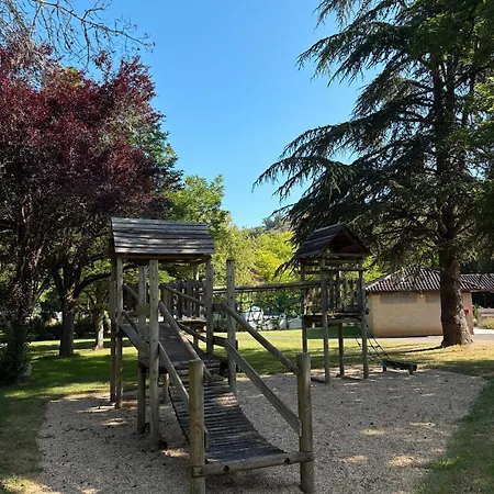 Дом отдыха Mobilhome Le Cocon Saint-Pompont
