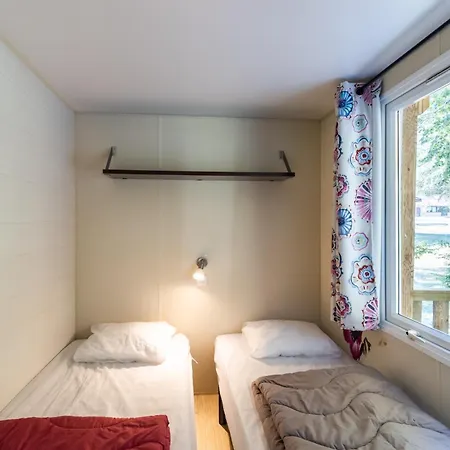 度假居 Mobilhome Le Cocon Saint-Pompont