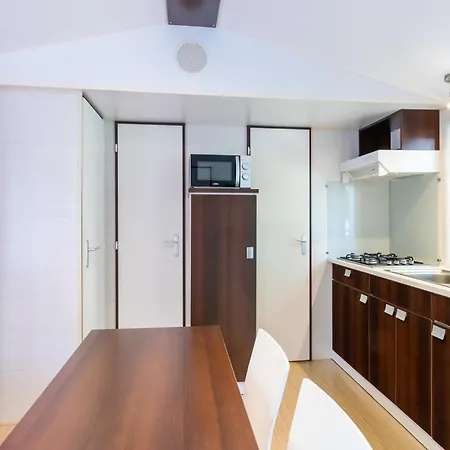 Mobilhome Le Cocon Ferienhaus *